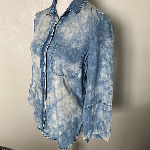 Cloth & Stone Acid Wash Chambray Shirt Size XS - Picture 5 of 9
